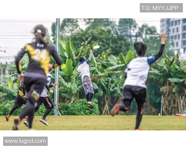 广州飞盘队技术革新引发热议助力飞盘运动蓬勃发展 广州飞盘队技术革新引发热议助力飞盘运动蓬勃发展