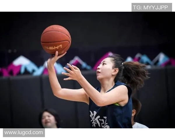 对话王娜：回顾她的篮球生涯与成长之路