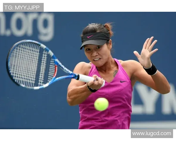 李娜与斯蒂芬斯的巅峰对决谁能在网球赛场上笑到最后