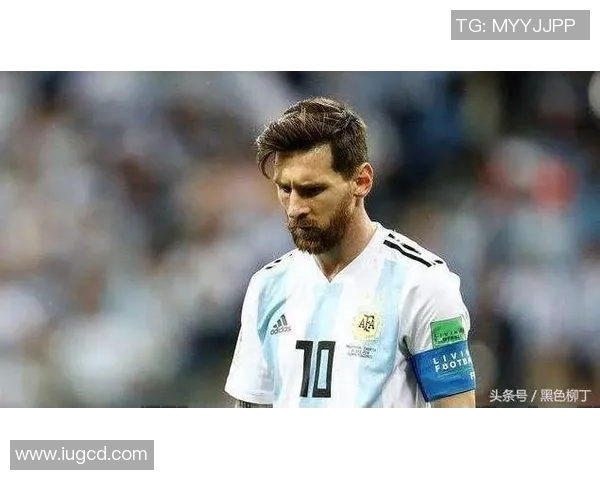 传奇门将对决什琴斯尼与布冯的巅峰之战回顾与分析