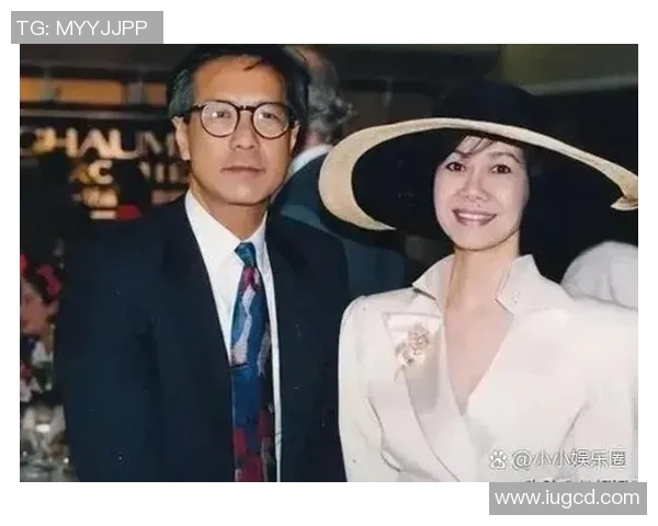 霍伊伦的传奇人生与艺术成就探秘：从音乐到文学的多重才华展现